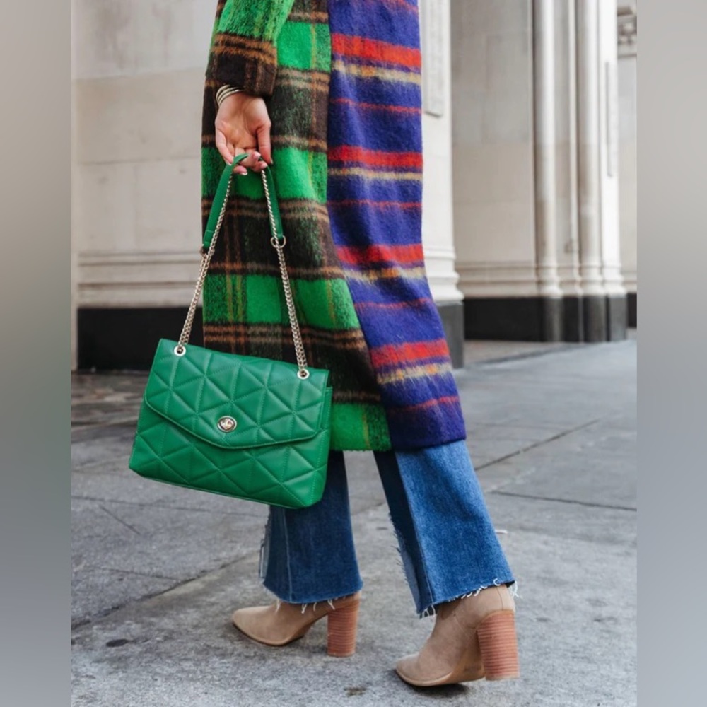 💚Vici GABRIELA QUILTED CROSSBODY BAG NWT💚
